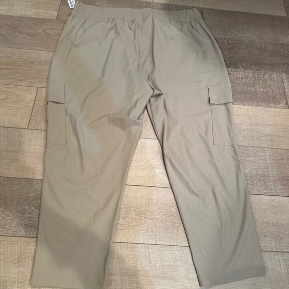 OLD NAVY WOMENS TAN TAPERED HIGHRISE JOGGERS NEW XXL - Picture 10 of 10